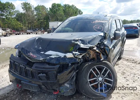 2017 Jeep Grand Cherokee Trailhawk 4X4 z USA, uszkodzony, nr VIN 1C4RJFLT3HC678457